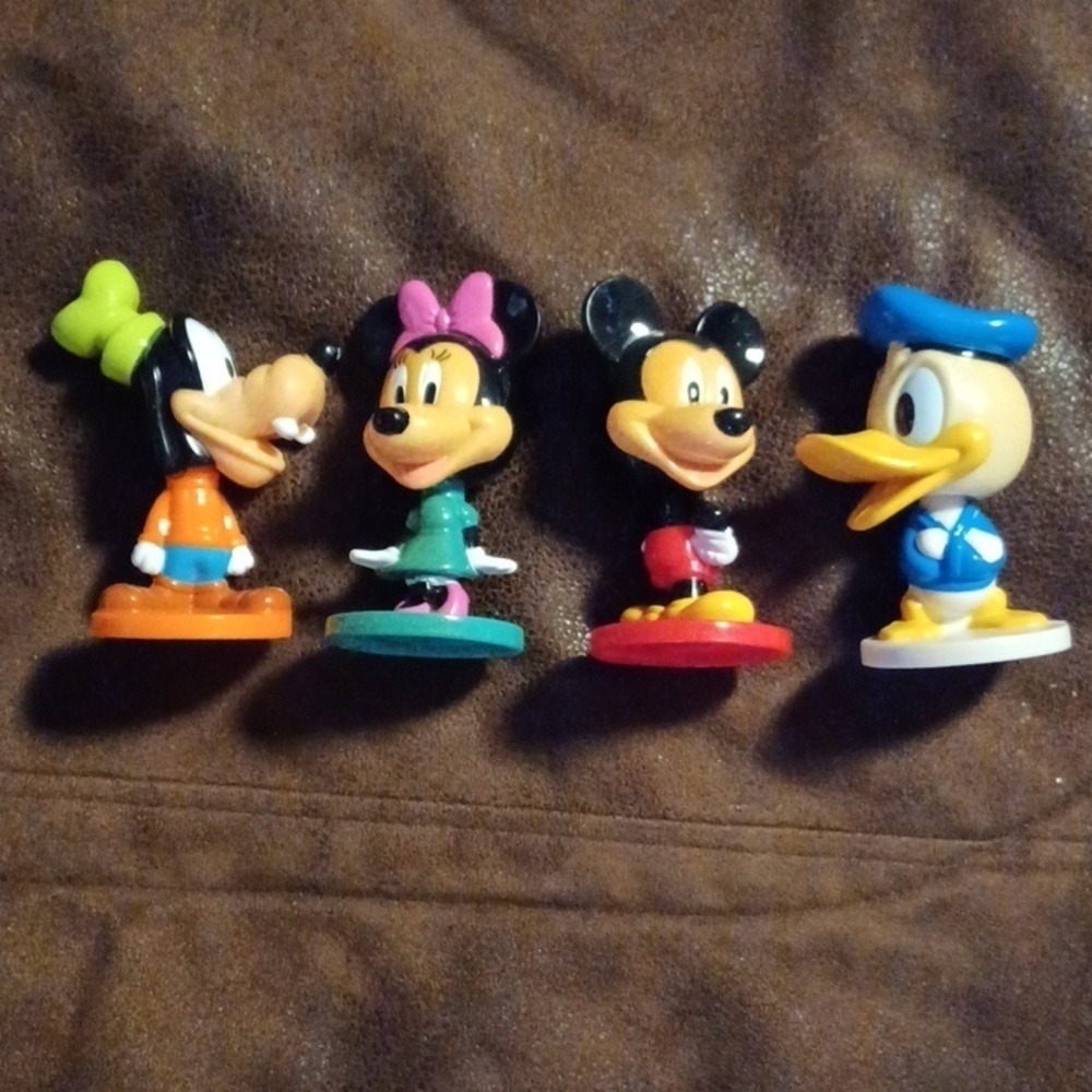 Vintage Disney bobble heads, 1988